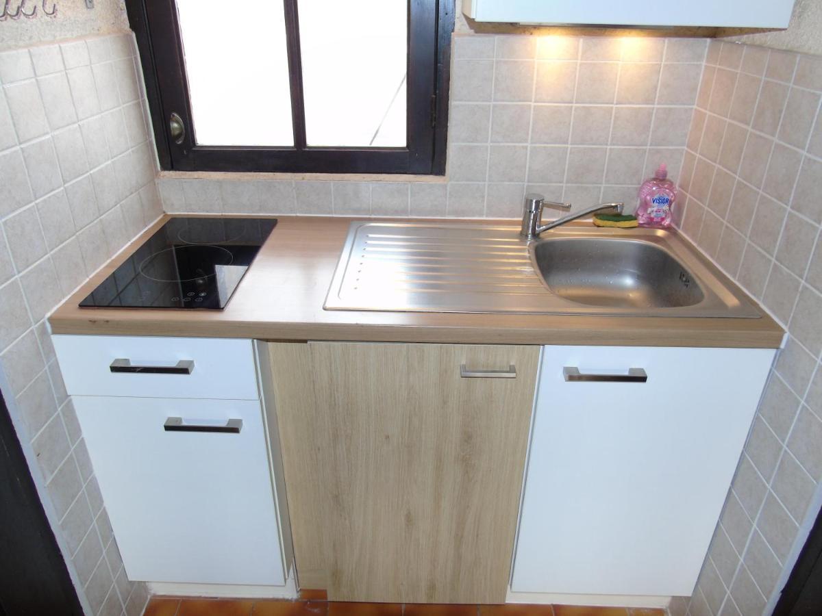 Appartement Studio Pieds Dans L'Eau à Calcatoggio  Extérieur photo