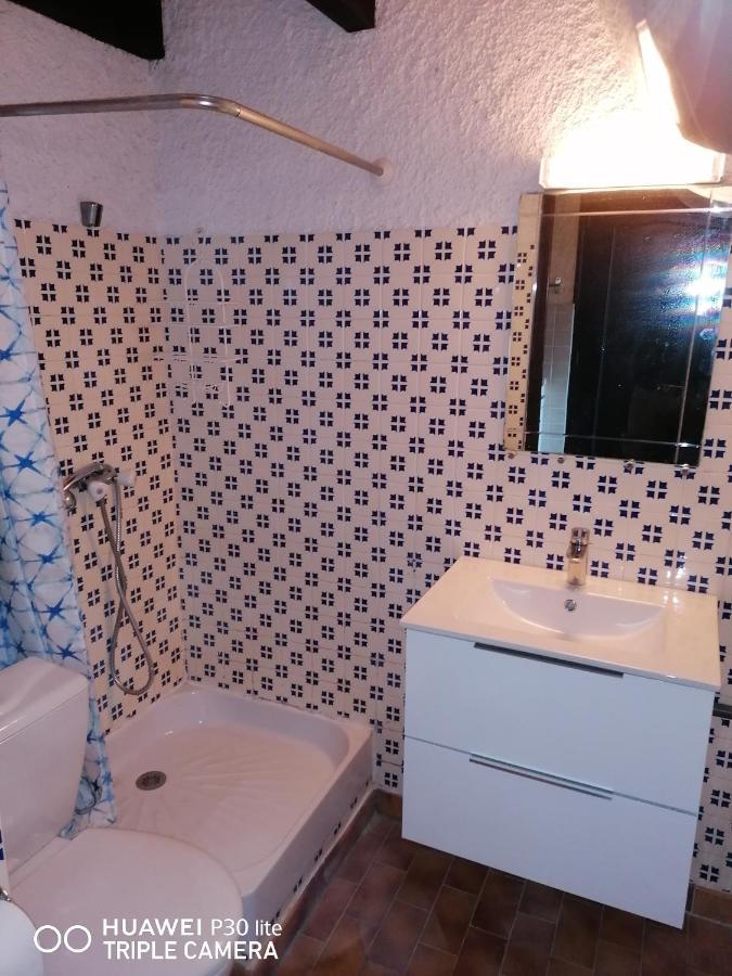 Appartement Studio Pieds Dans L'Eau à Calcatoggio  Extérieur photo